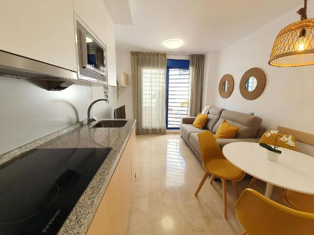 Apartamento Con Parking Con Piscina Junto A La Playa Benalmadena