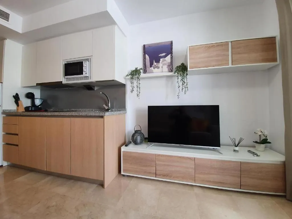 Apartamento Con Parking Con Piscina Junto A La Playa Benalmadena