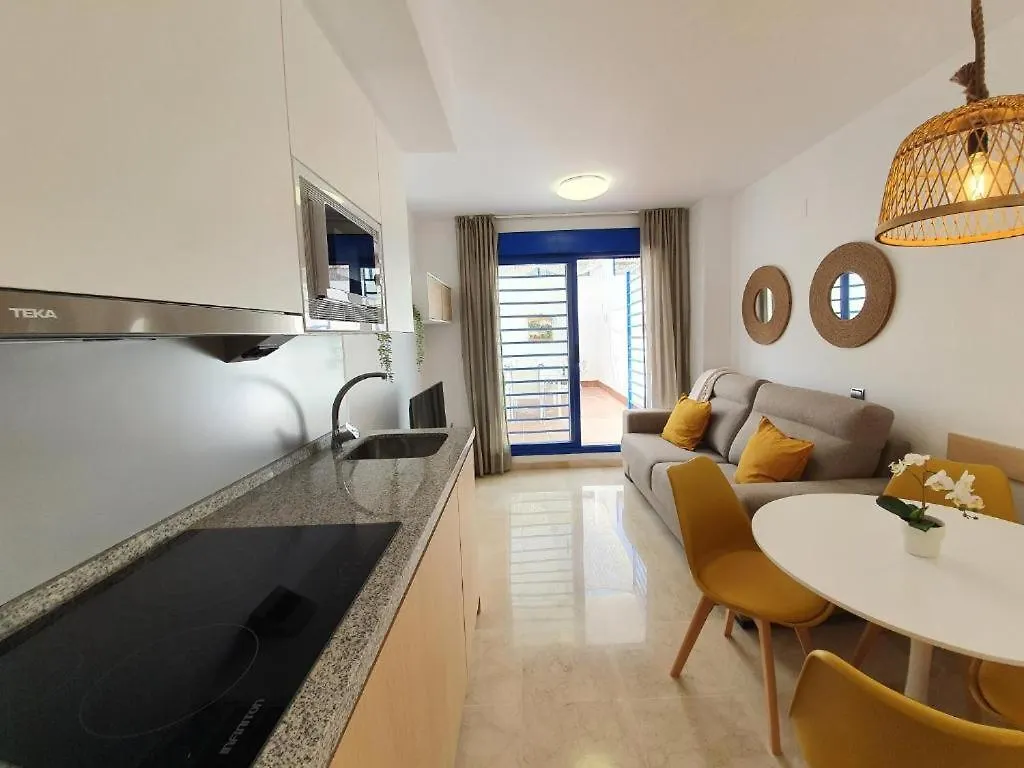 Apartamento Con Parking Con Piscina Junto A La Playa Benalmadena Apartment