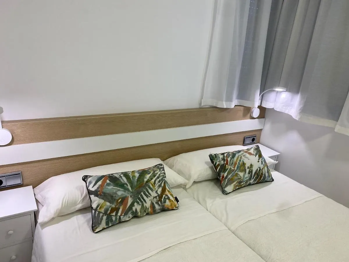 Apartment Apartamento Con Parking Con Piscina Junto A La Playa Benalmadena Spain