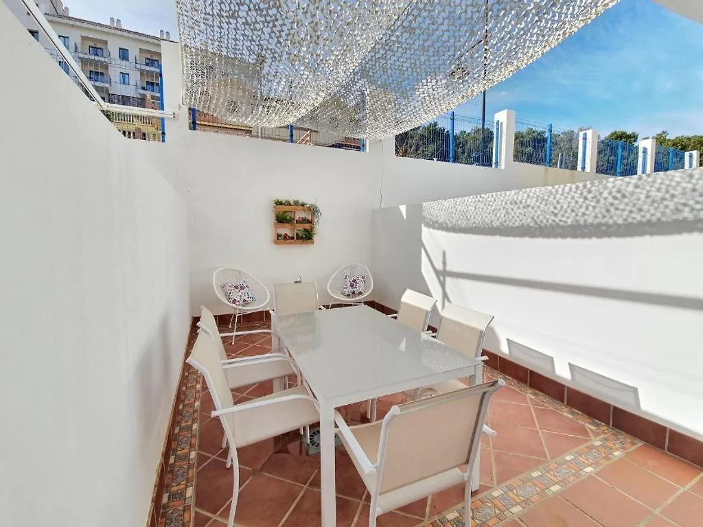Apartamento Con Parking Con Piscina Junto A La Playa Benalmadena Apartment